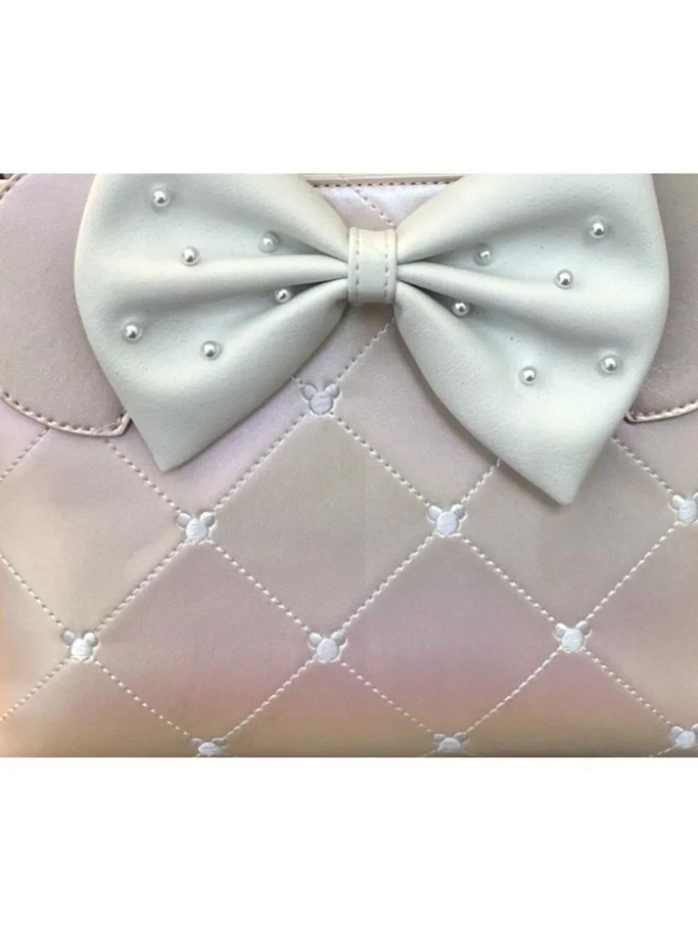 Loungefly Minnie Mouse Pink Pearl Mini Irridescent Crossbody Satchel NEW CREASE - Picture 6 of 6